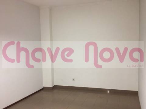 Loja  Venda em Glória e Vera Cruz,Aveiro