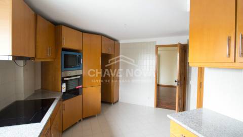 Apartamento T5 Venda em Lordelo do Ouro e Massarelos,Porto