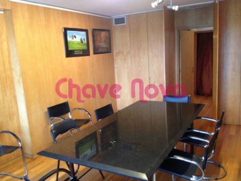 Loja  Venda em Lordelo do Ouro e Massarelos,Porto