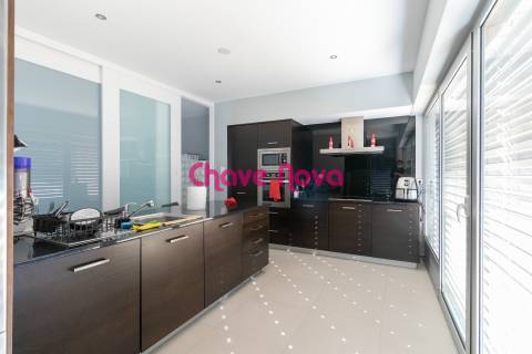 Moradia Geminada T3 Venda em Mozelos,Santa Maria da Feira