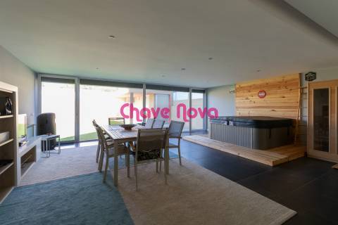 Moradia Geminada T3 Venda em Mozelos,Santa Maria da Feira