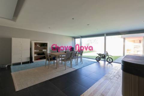 Moradia Geminada T3 Venda em Mozelos,Santa Maria da Feira