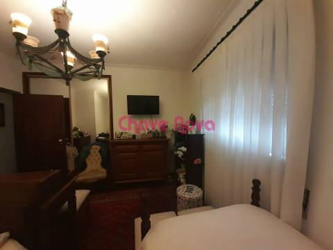 Moradia T4 Venda em Baguim do Monte (Rio Tinto),Gondomar