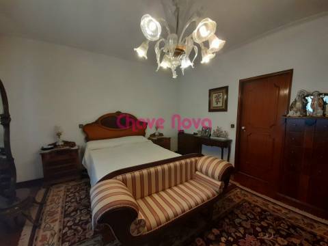 Moradia T4 Venda em Baguim do Monte (Rio Tinto),Gondomar