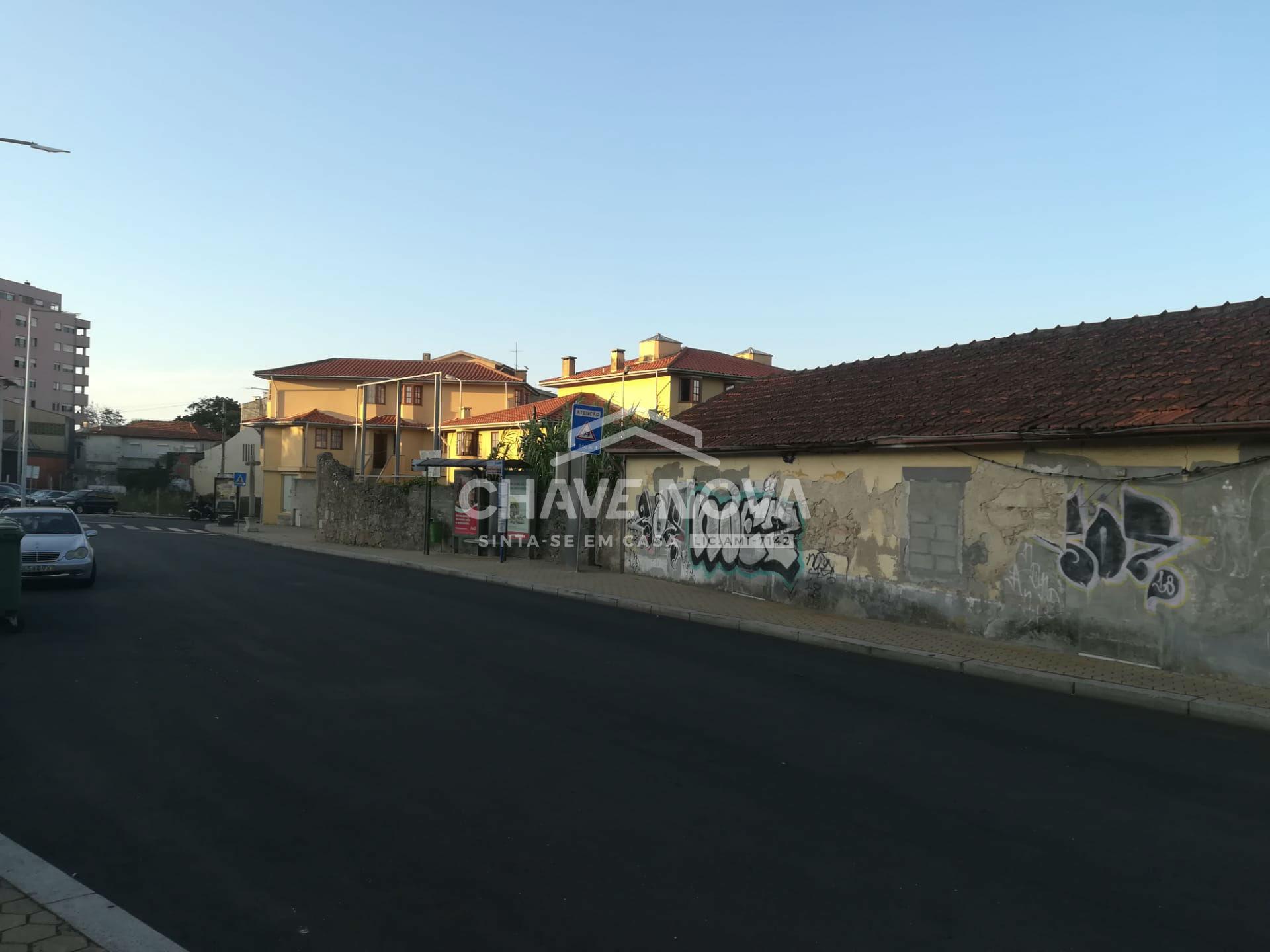 Moradia Isolada T2 Venda em Santa Marinha e São Pedro da Afurada,Vila Nova de Gaia