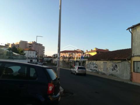 Moradia Isolada T2 Venda em Santa Marinha e São Pedro da Afurada,Vila Nova de Gaia