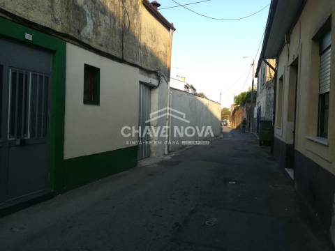 Moradia Isolada T2 Venda em Santa Marinha e São Pedro da Afurada,Vila Nova de Gaia