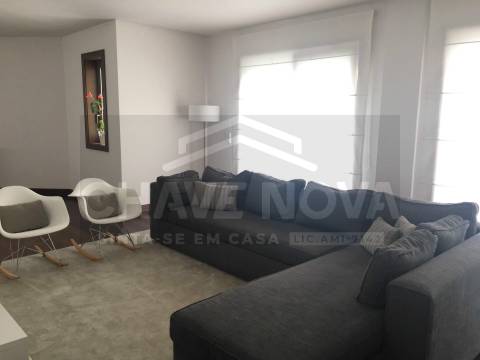 Apartamento T4 Venda em Cedofeita, Santo Ildefonso, Sé, Miragaia, São Nicolau e Vitória,Porto