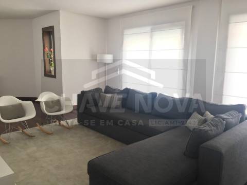 Apartamento T4 Venda em Cedofeita, Santo Ildefonso, Sé, Miragaia, São Nicolau e Vitória,Porto