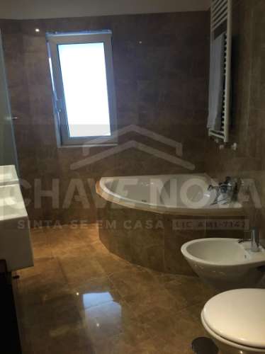 Apartamento T4 Venda em Cedofeita, Santo Ildefonso, Sé, Miragaia, São Nicolau e Vitória,Porto