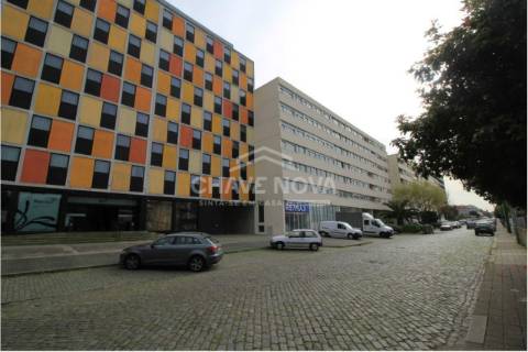Apartamento T3 Venda em Ramalde,Porto
