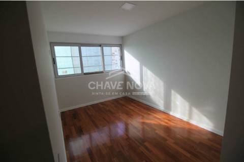 Apartamento T3 Venda em Ramalde,Porto