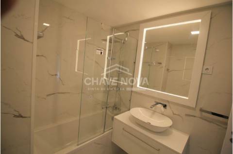 Apartamento T3 Venda em Ramalde,Porto