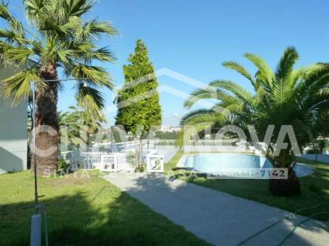 Moradia Isolada T6 Venda em Oliveira do Douro,Vila Nova de Gaia