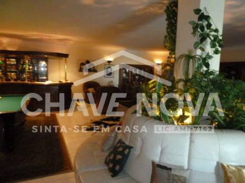 Moradia Isolada T6 Venda em Oliveira do Douro,Vila Nova de Gaia