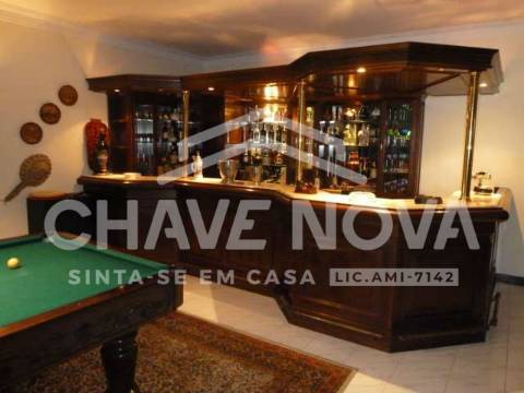 Moradia Isolada T6 Venda em Oliveira do Douro,Vila Nova de Gaia