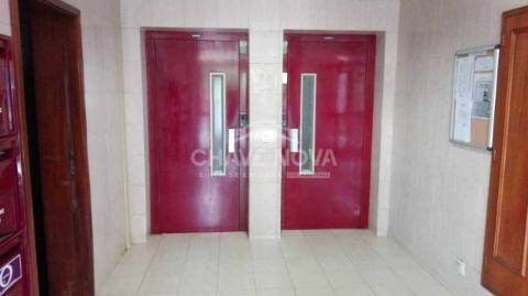 Escritório  Arrendamento em Mafamude e Vilar do Paraíso,Vila Nova de Gaia