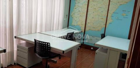Escritório  Arrendamento em Mafamude e Vilar do Paraíso,Vila Nova de Gaia