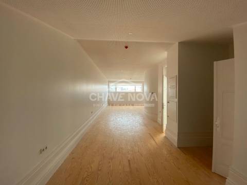 Escritório  Arrendamento em Cedofeita, Santo Ildefonso, Sé, Miragaia, São Nicolau e Vitória,Porto