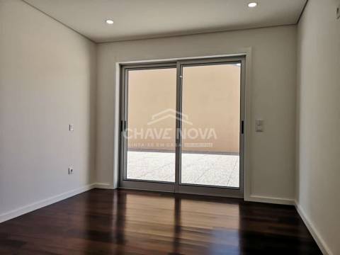 Apartamento T2 Venda em Ermesinde,Valongo