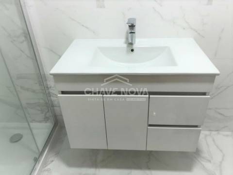 Apartamento T2 Venda em Ermesinde,Valongo