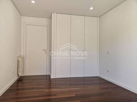 Apartamento T2 Venda em Ermesinde,Valongo