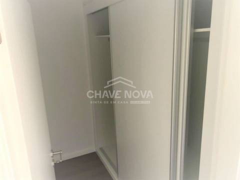 Apartamento T2 Venda em Ermesinde,Valongo