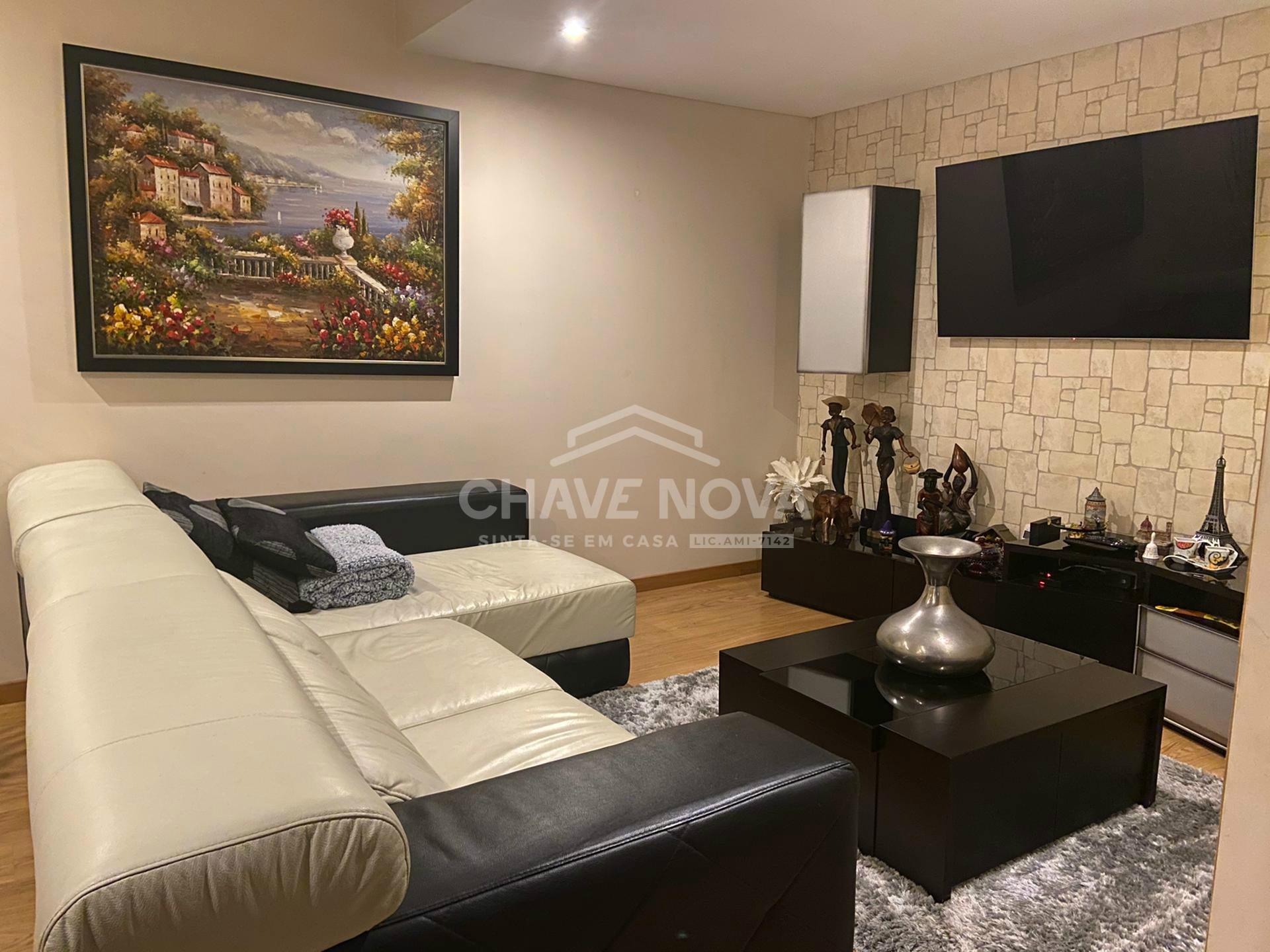 Apartamento T3 Venda em Mafamude e Vilar do Paraíso,Vila Nova de Gaia