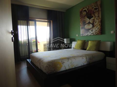 Apartamento T3 Venda em Mafamude e Vilar do Paraíso,Vila Nova de Gaia