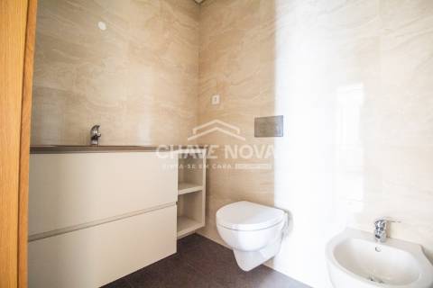 Apartamento T2 Venda em Cedofeita, Santo Ildefonso, Sé, Miragaia, São Nicolau e Vitória,Porto