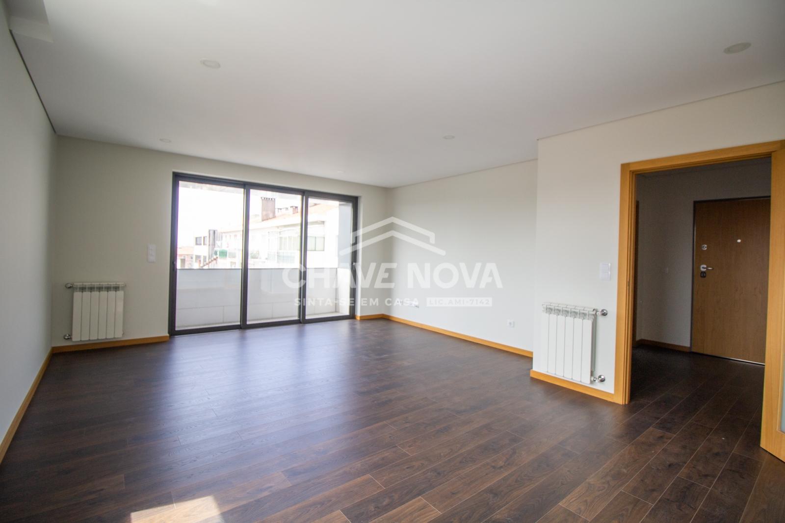 Apartamento T2 Venda em Cedofeita, Santo Ildefonso, Sé, Miragaia, São Nicolau e Vitória,Porto