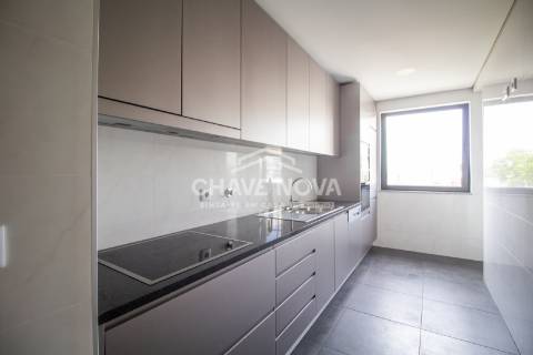 Apartamento T2 Venda em Cedofeita, Santo Ildefonso, Sé, Miragaia, São Nicolau e Vitória,Porto