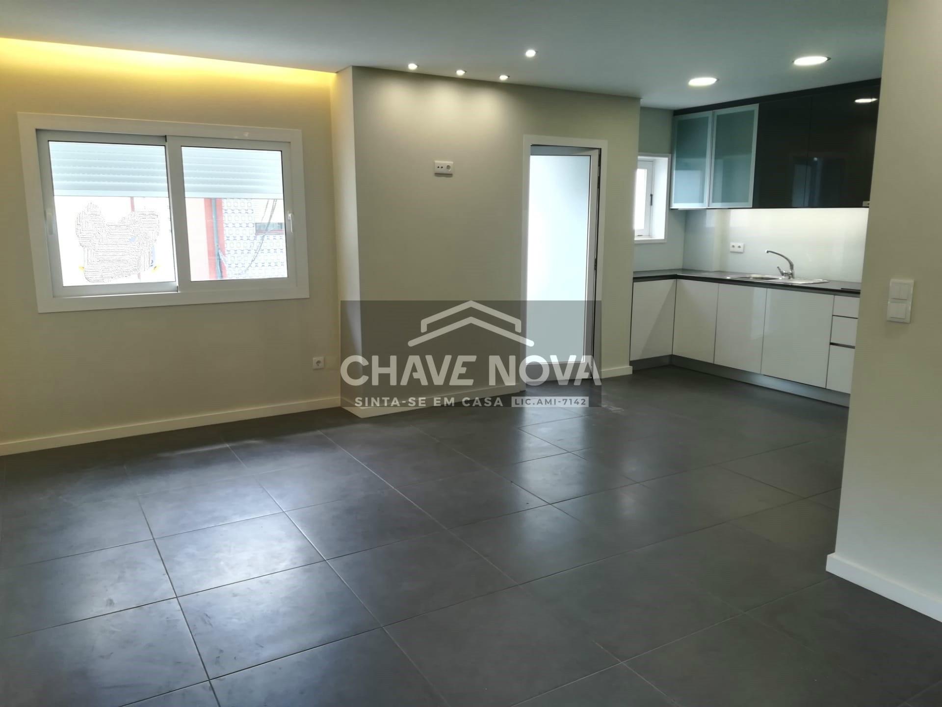 Apartamento T3 Venda em Mafamude e Vilar do Paraíso,Vila Nova de Gaia