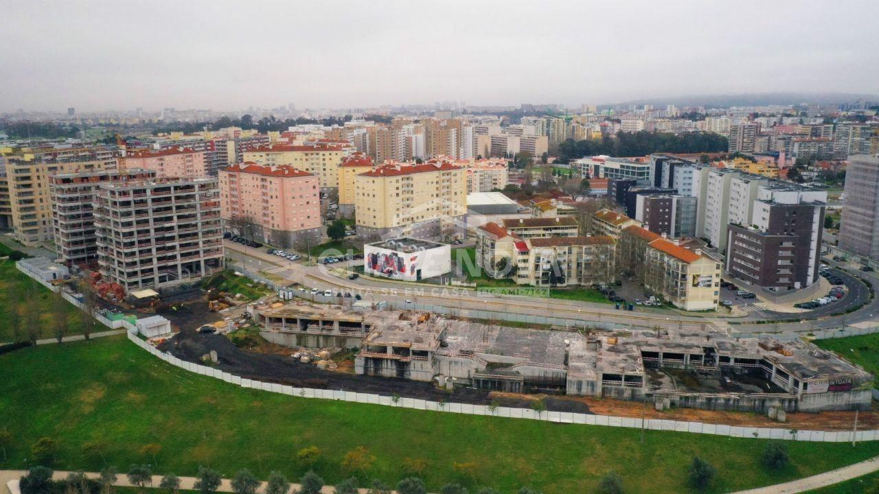 Apartamento T2 Venda em Lumiar,Lisboa