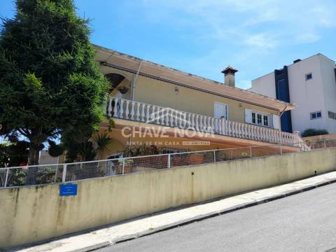 Moradia Isolada T3 Venda em Lourosa,Santa Maria da Feira
