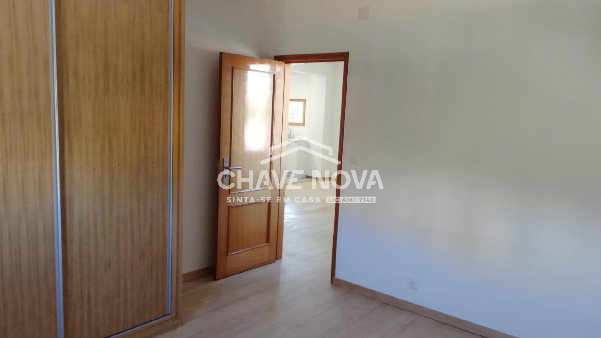 Apartamento T3 Venda em Mafamude e Vilar do Paraíso,Vila Nova de Gaia