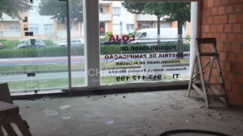 Loja  Arrendamento em Valongo,Valongo