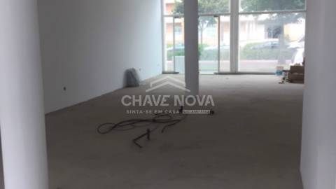 Loja  Arrendamento em Valongo,Valongo