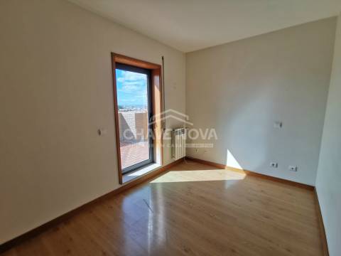 Apartamento T3 DUPLEX Venda em Matosinhos e Leça da Palmeira,Matosinhos