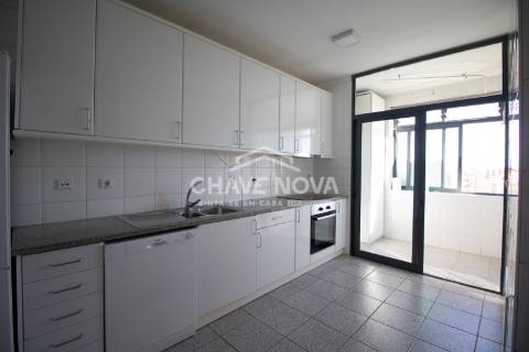 Apartamento T3 DUPLEX Venda em Matosinhos e Leça da Palmeira,Matosinhos