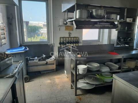 Moradia Isolada  Venda em Matosinhos e Leça da Palmeira,Matosinhos