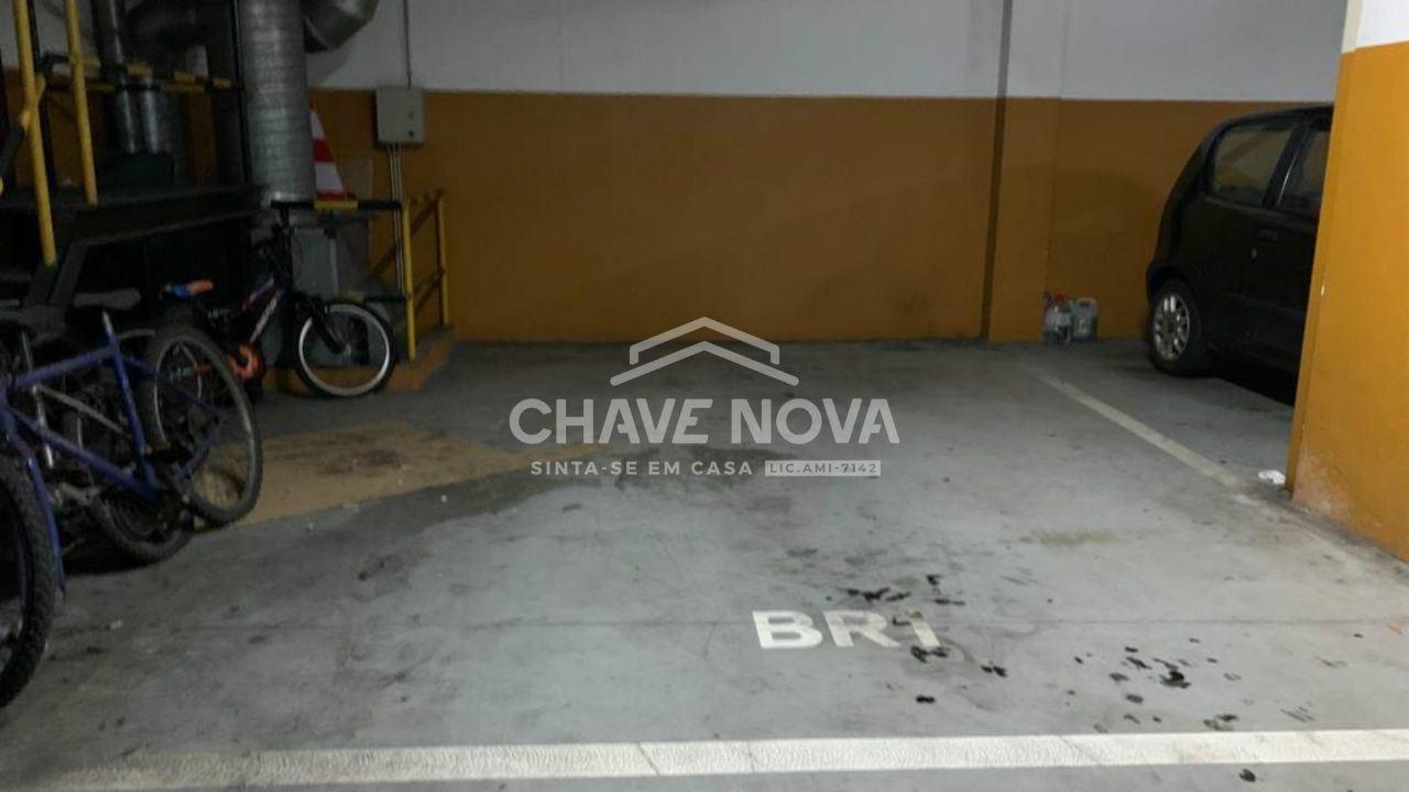 Garagem  Venda em Rio Tinto,Gondomar