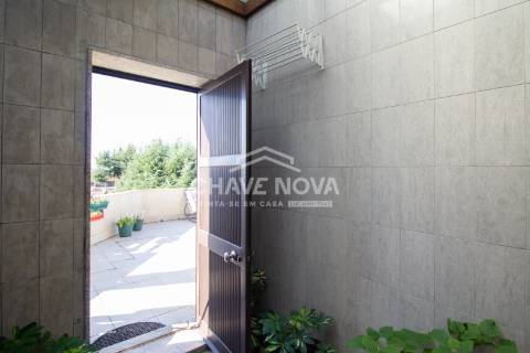 Apartamento T3 Venda em Freamunde,Paços de Ferreira