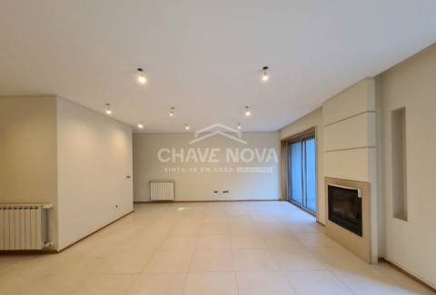 Moradia T3 Venda em Canedo, Vale e Vila Maior,Santa Maria da Feira