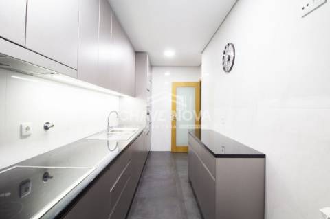 Apartamento T2 Venda em Cedofeita, Santo Ildefonso, Sé, Miragaia, São Nicolau e Vitória,Porto