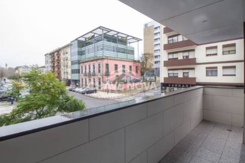 Apartamento T2 Venda em Cedofeita, Santo Ildefonso, Sé, Miragaia, São Nicolau e Vitória,Porto
