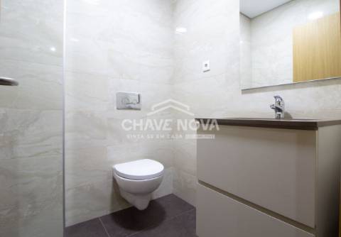 Apartamento T2 Venda em Cedofeita, Santo Ildefonso, Sé, Miragaia, São Nicolau e Vitória,Porto