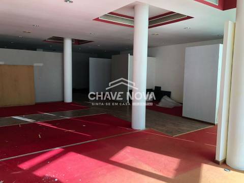 Loja  Venda em Carvalhosa,Paços de Ferreira