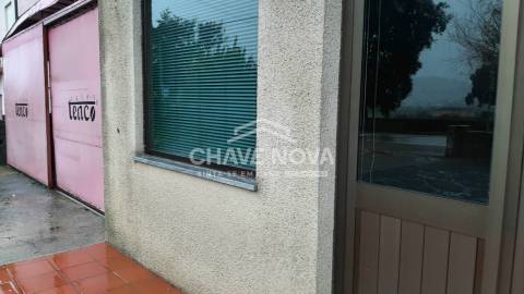 Loja  Arrendamento em Água Longa,Santo Tirso