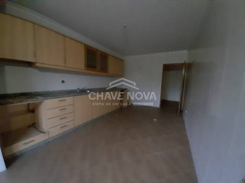 Apartamento T2 Venda em Fonte Arcada,Penafiel